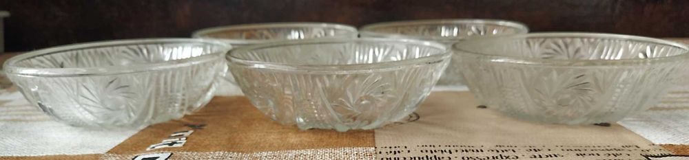 Купички от пресовано стъкло, полска стъкларска фабрика Ząbkowice PRL