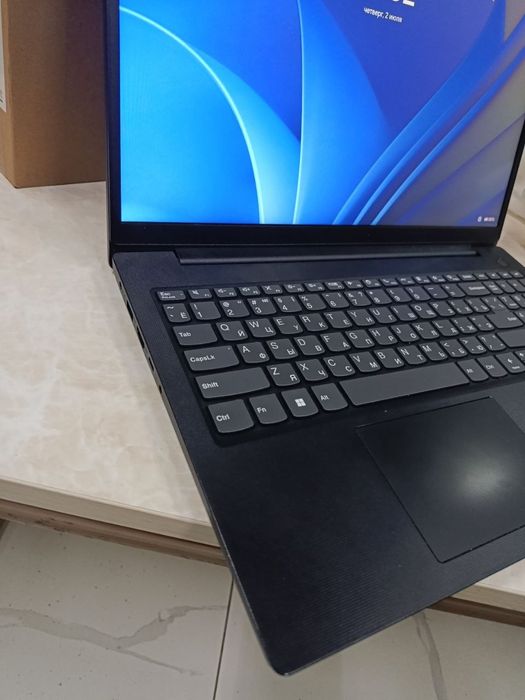 Lenova i5 13avlod noutbuk notebook