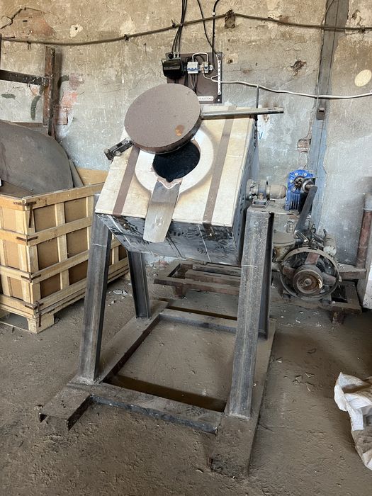 Пещ за цветни метали, пещите са две