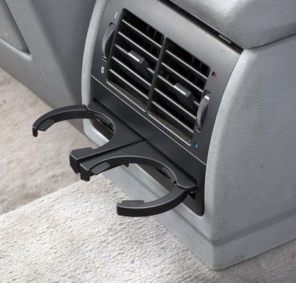 Cup Holder BMW E39 поставка за чаши БМВ