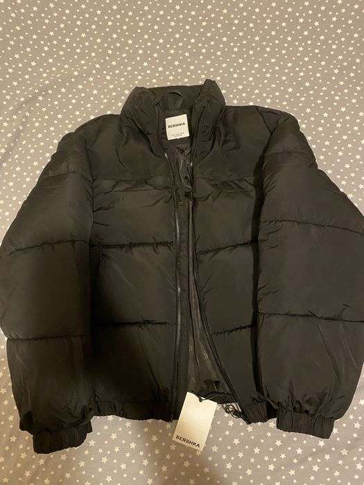Geaca bershka nou nouta barbati