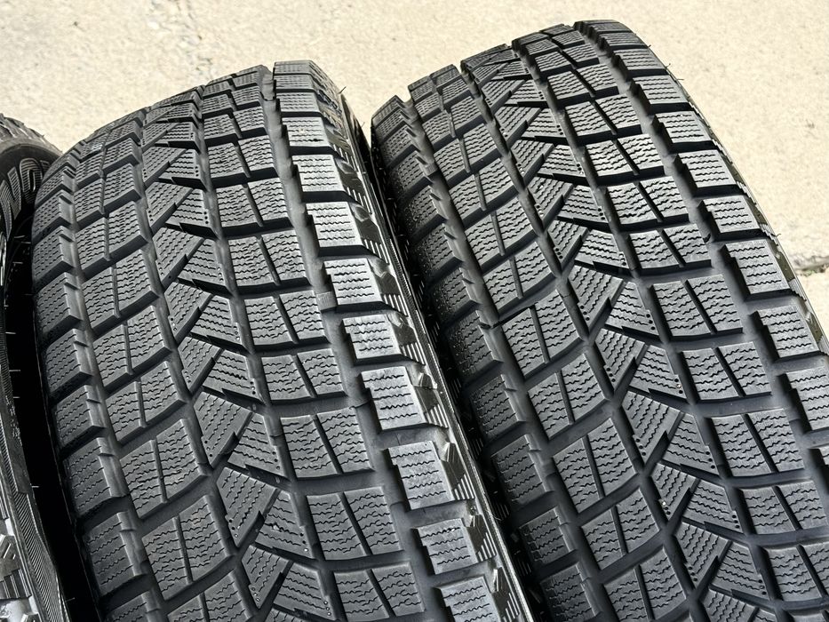 215|65 R16. Lanthor.