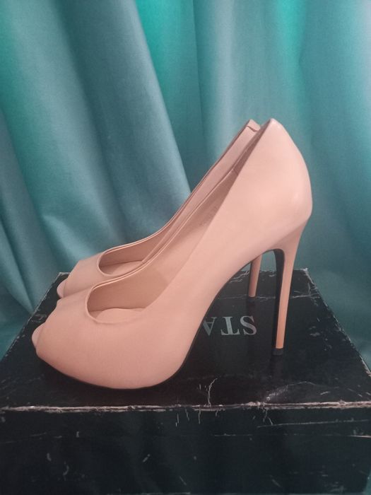 Продам кожанный туфли