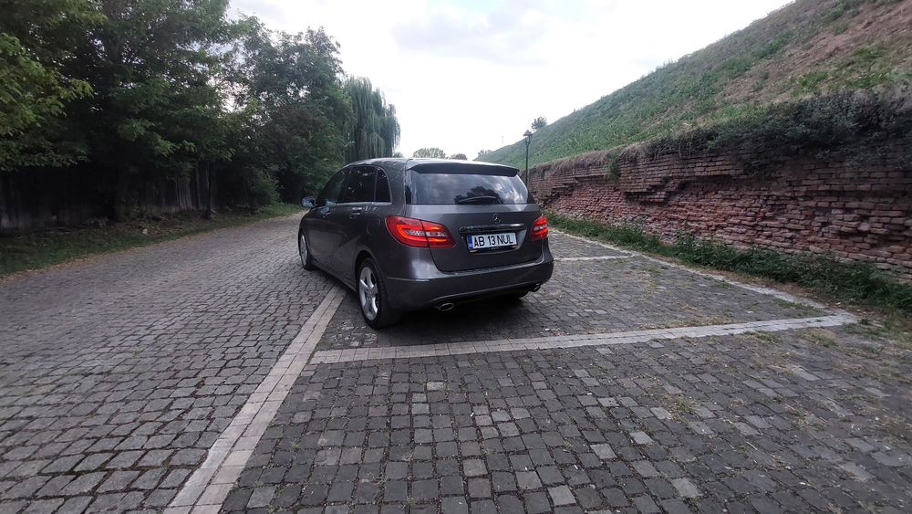 Mercedes b180 cdi cutie automata