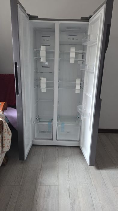 Холодильник в продаже