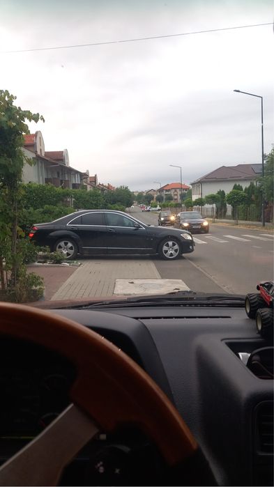 Mercedes w221 s class 4matic