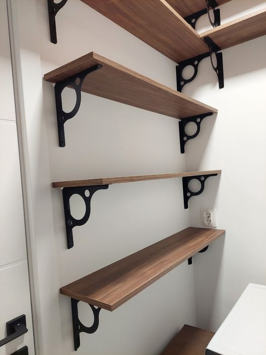 Конзола рафтоносач