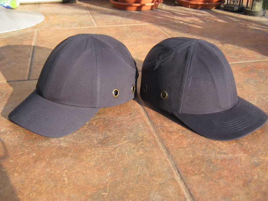 Casca protectie scuter trotineta bicicleta sapca frumoasa motoreta