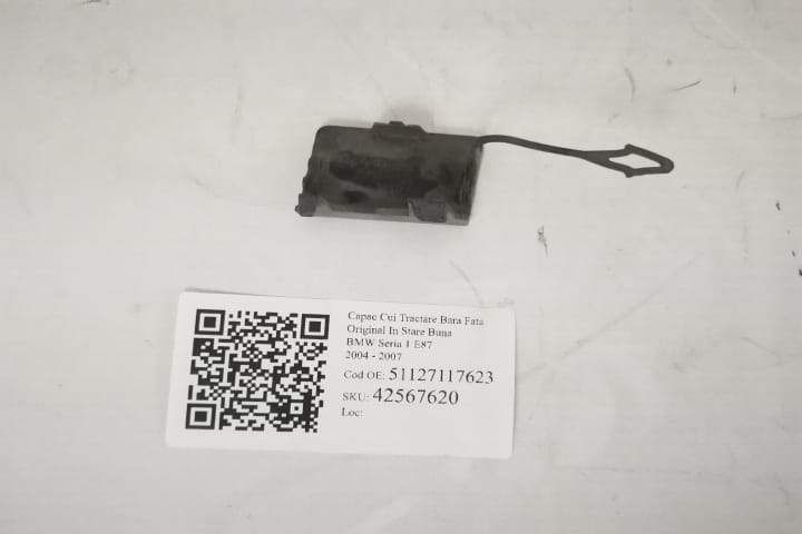 Capac Cui Tractare Bara Fata Original In Stare Buna BMW  Seria 1  E87