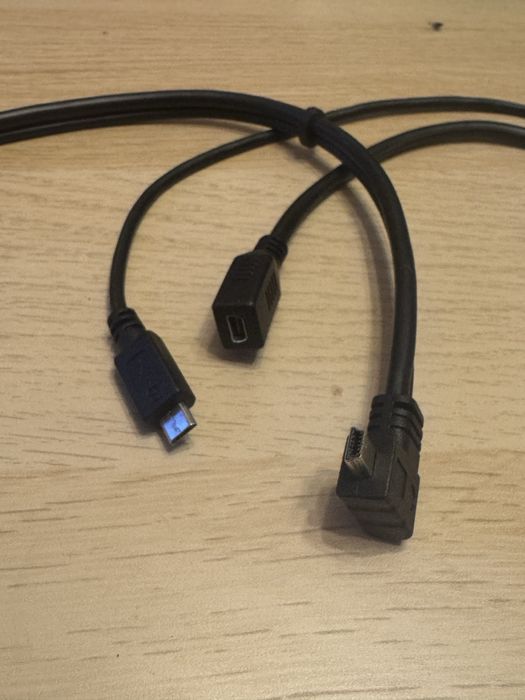 1. Cablu Y camera  spate mio, 2. cablu lung camera