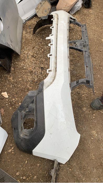 Bara fata Dacia Duster an 2018/2019/2020/2021/2022/2024