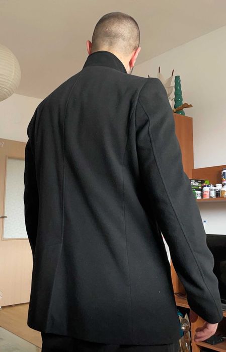 Черно елегантно палто