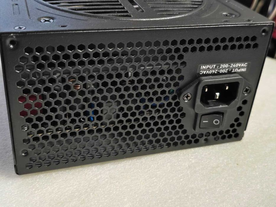 Sursa PC Aqirys Pulsar SI 450W 80+ White 2 x 6+2 PCI-E 120mm, PFC