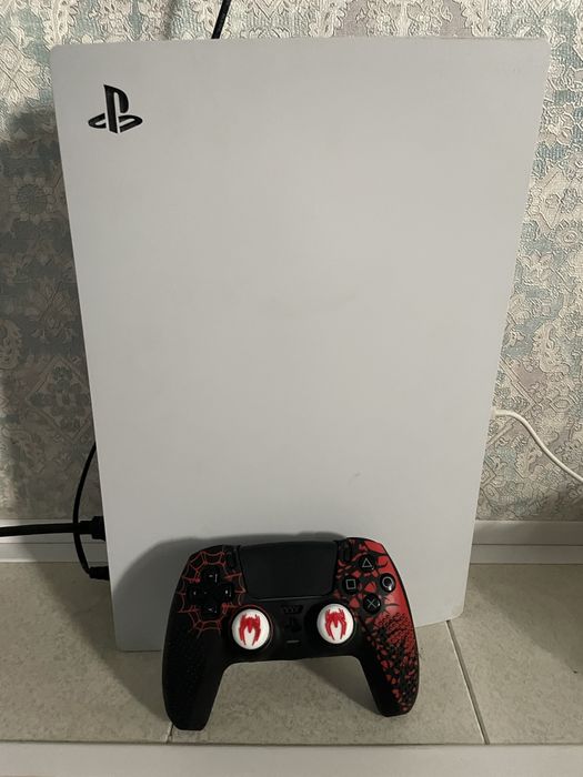 PS5 почти как новый