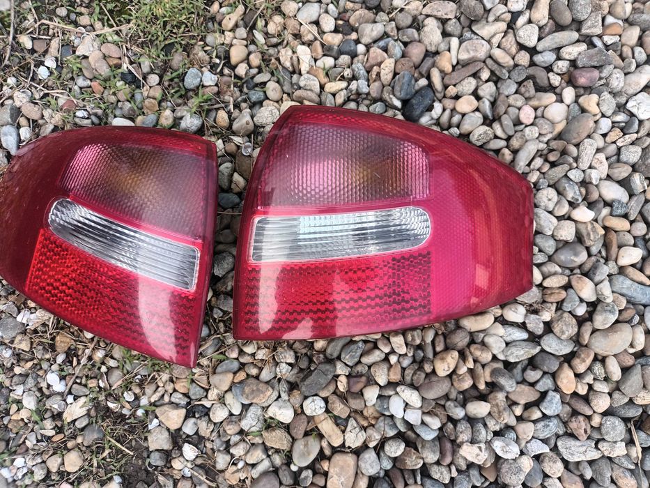 ляв и десен стоп за ауди а6 ц5 AUDI A6 C5