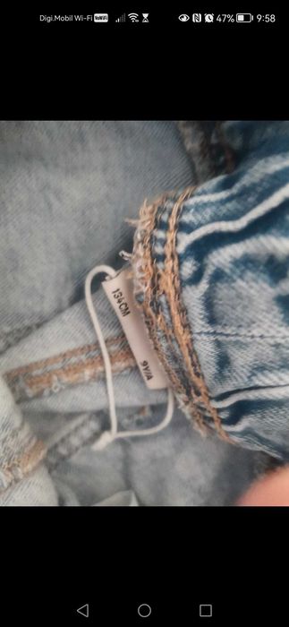 Pantaloni baieti C&A 9 ani
