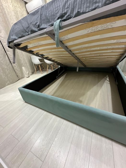 Продам кровать в хорошем состоянии