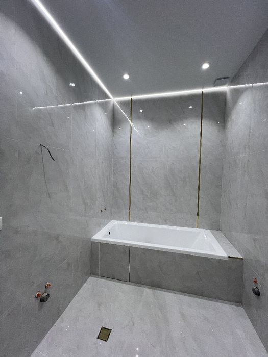 Yangi hayot chortoq mahallada uy sotiladi  138000$