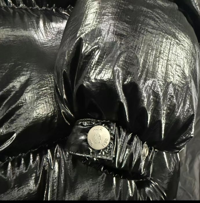 Пухан alix 1017 &moncler