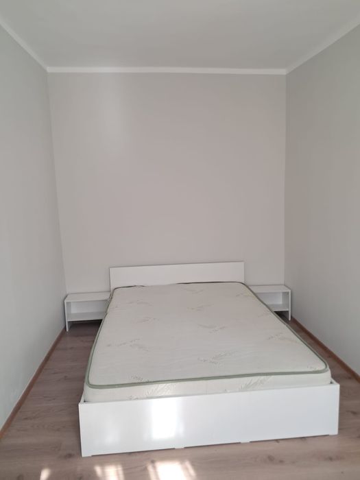Apartamente de inchiriat
