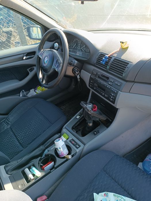 БМВ Е 46 на части 2.2 бенз  e 46 bmw