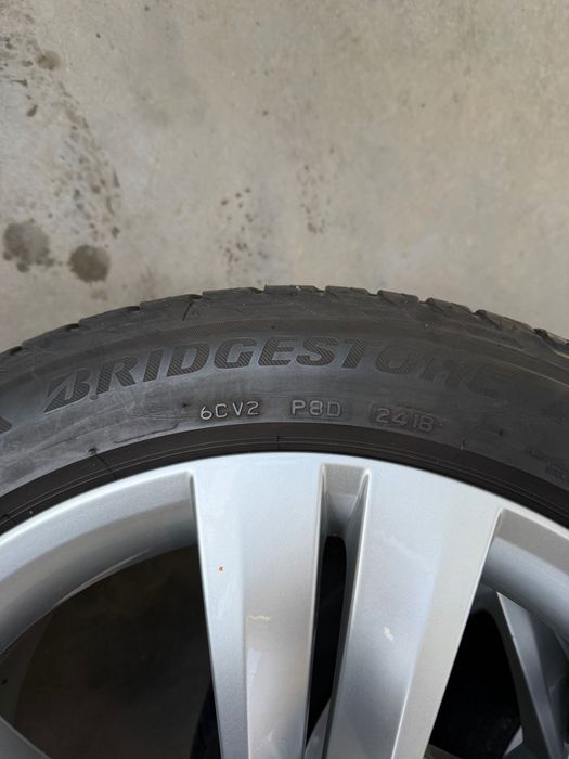 Гуми Бриджстоун Туранца