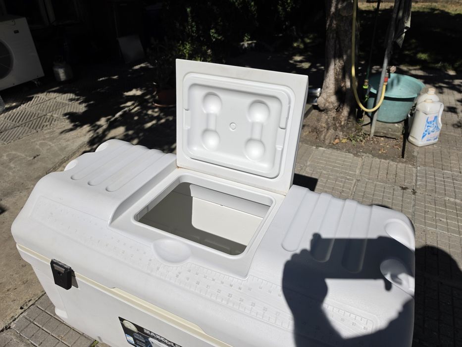 Хладилна Чанта IGLOO Maxcold Premium 156 l
