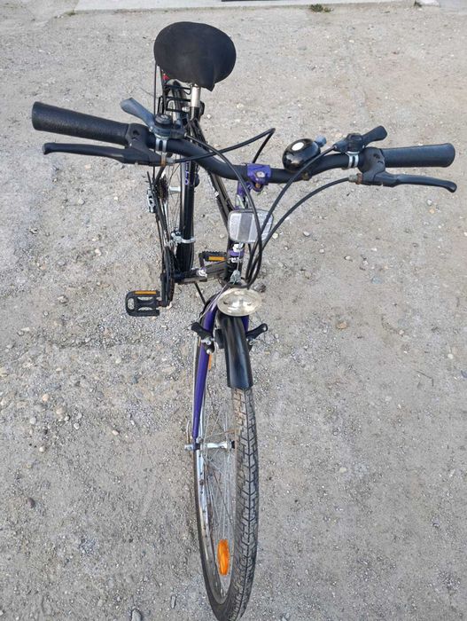 Vand bicicleta 350 lei