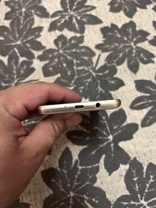 Продам Samsung galaxy J5 2016