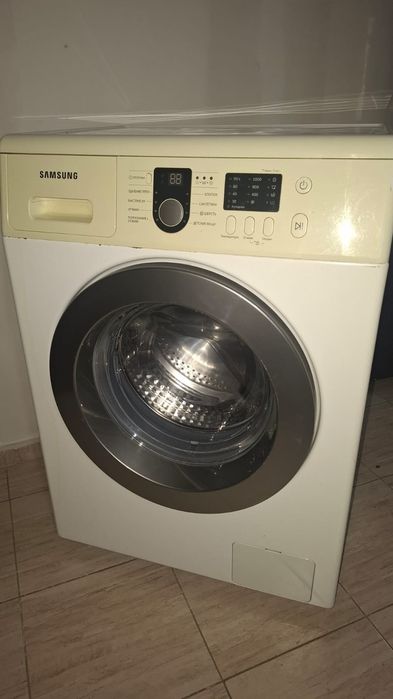 Продам стиральную машинку