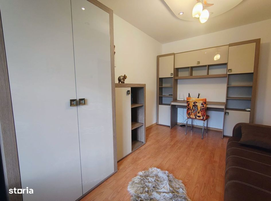 . 3 Camere | Renovat 2026 | 2 Dormitoare | Ideal Pentru Studenți