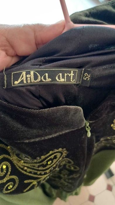 Продам платье женское