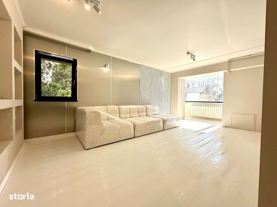 Stadion, 3 Camere, 77 Mp ,Liber, Pret 230000 Euro
