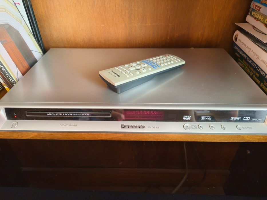 Panasonic DVD S325 Player cd