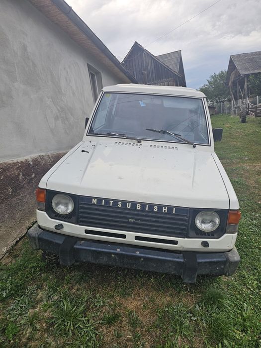 Mitsubishi pajero