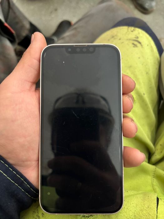 Iphone 13 128gb 79%