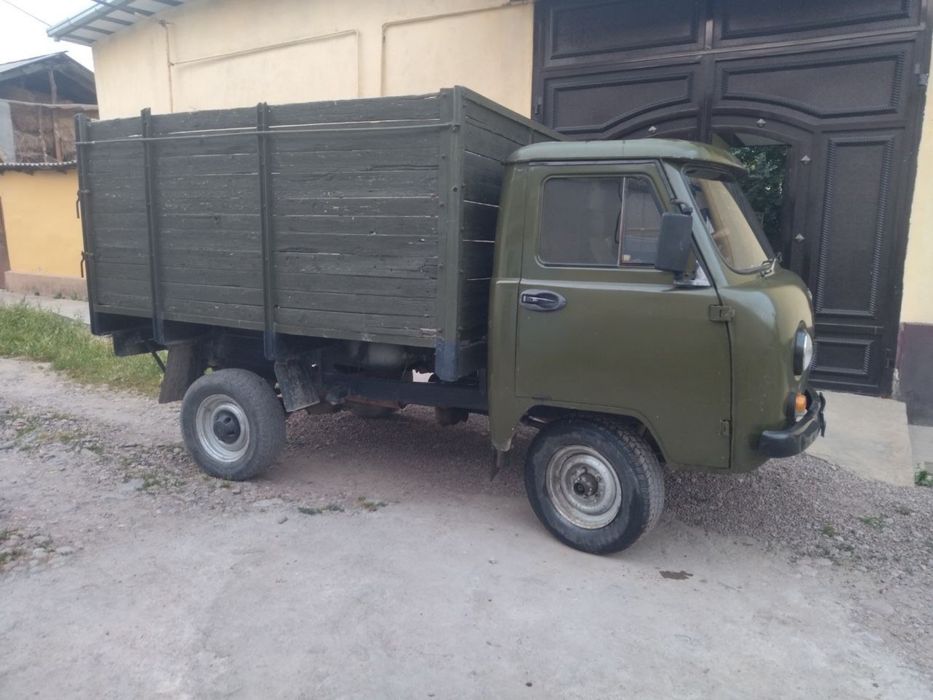 Uaz (Увазик) 1985 yil Holati zor
