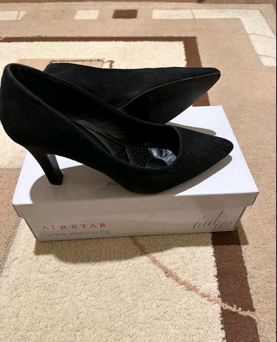 Дамски официални обувки на ток