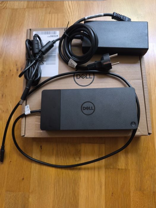 DELL docking station WD19S