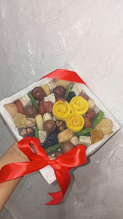 Съедобные букеты из сухофруктов