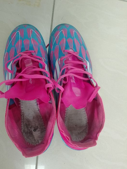 Аяқ киім сатам жақсы күйде