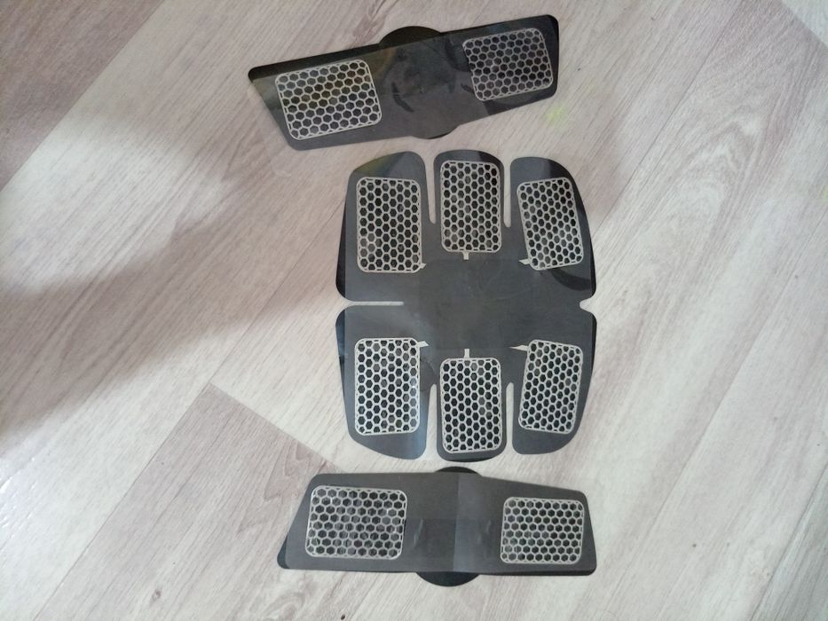 миостимулятор для пресса она очень сильно помагает