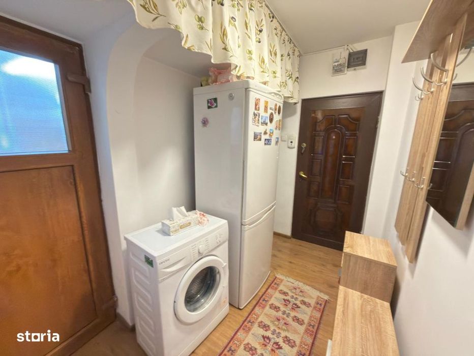 Apartament 2 camere, 41 mp, zona Vest