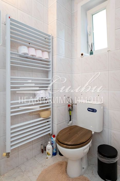 Продава се Етаж от къща в Шумен, Център - 137 кв.м за 1296 €/кв.м - Снимка #12