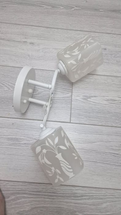 Люстра потолочная. Двухрожковая