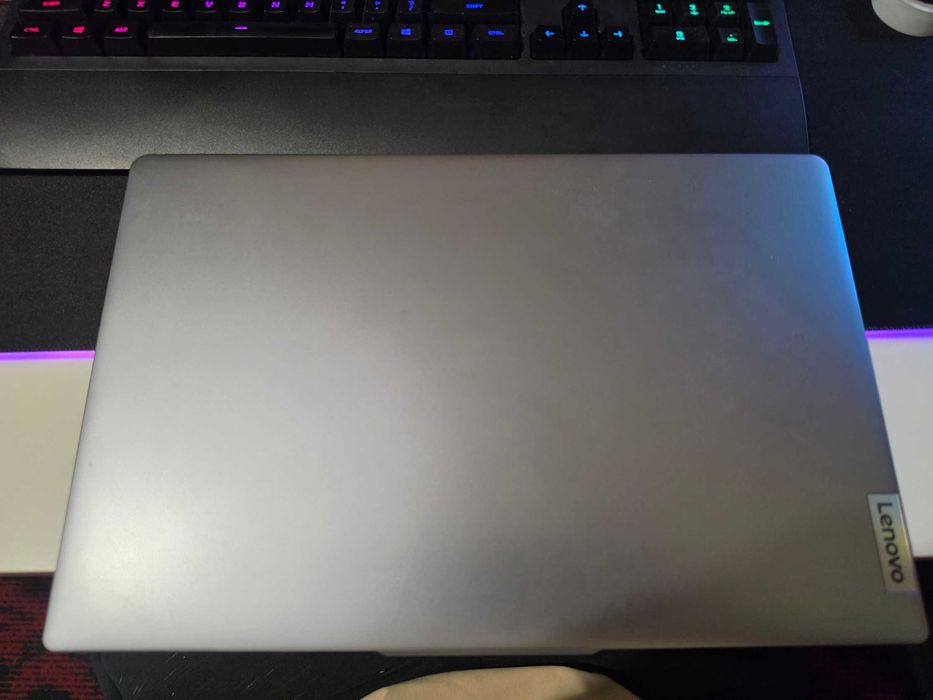 Laptop Lenovo IdeaPad Slim 3, Ryzen 7, 16GB RAM, 500 SSD