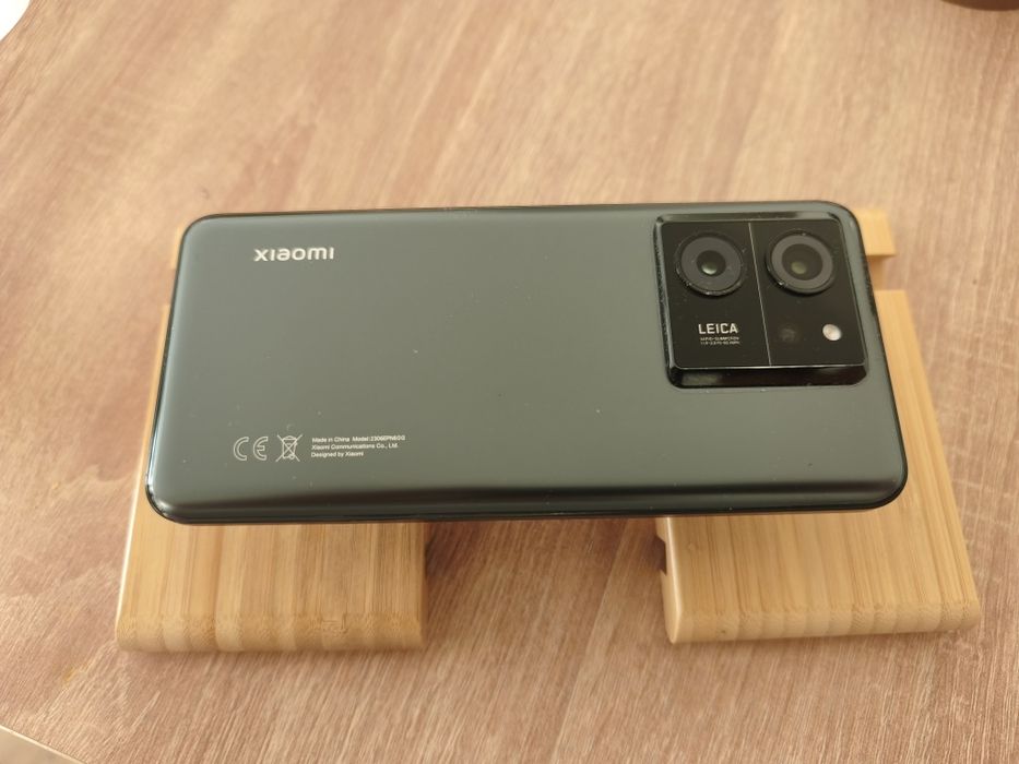 Продавам Xiaomi 13T