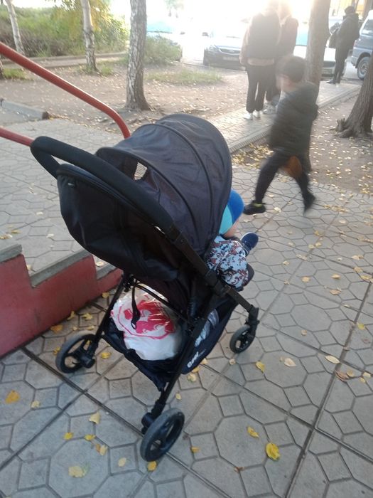 Продам коляску  за 29000