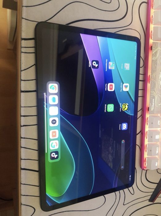 Xiaomi Tad 6. 8/256 grey