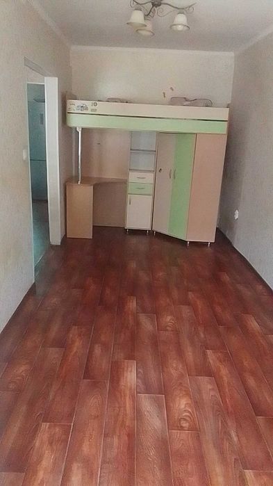 продам 2х комнатную квартиру